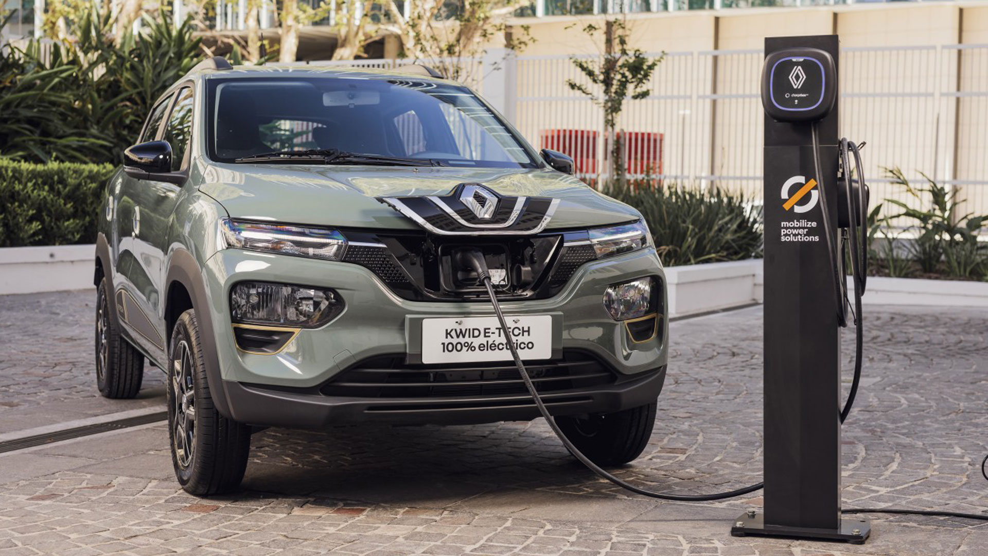 Renault ya vende el Kwid eléctrico en el país   
