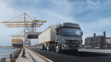 El Mercedes-Benz Atego tractor superó las mil unidades producidas en Argentina