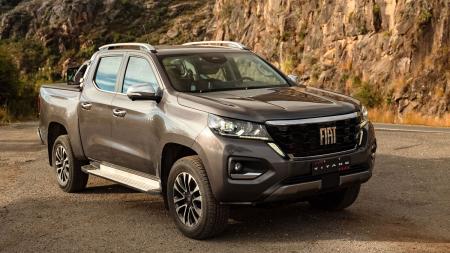 Fiat ya vende en el país su primera pick-up mediana, la Titano