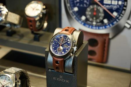 Nuevo reloj de Edox y la fundación Fangio